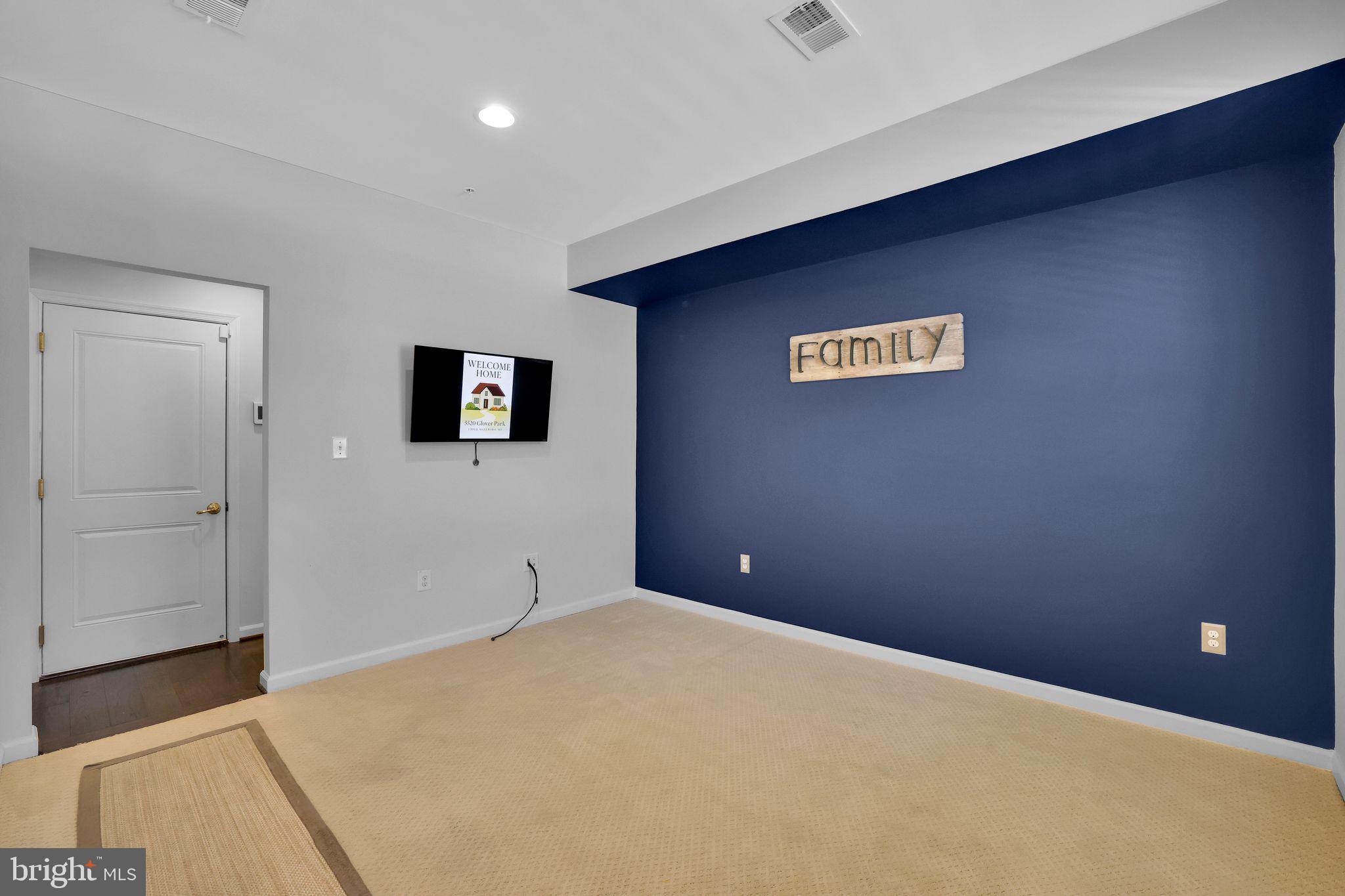 5520 GLOVER PARK DRIVE