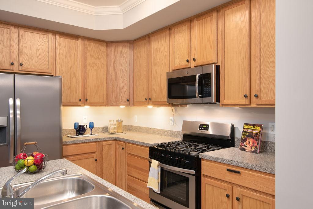 POTOMAC CLUB - Residential