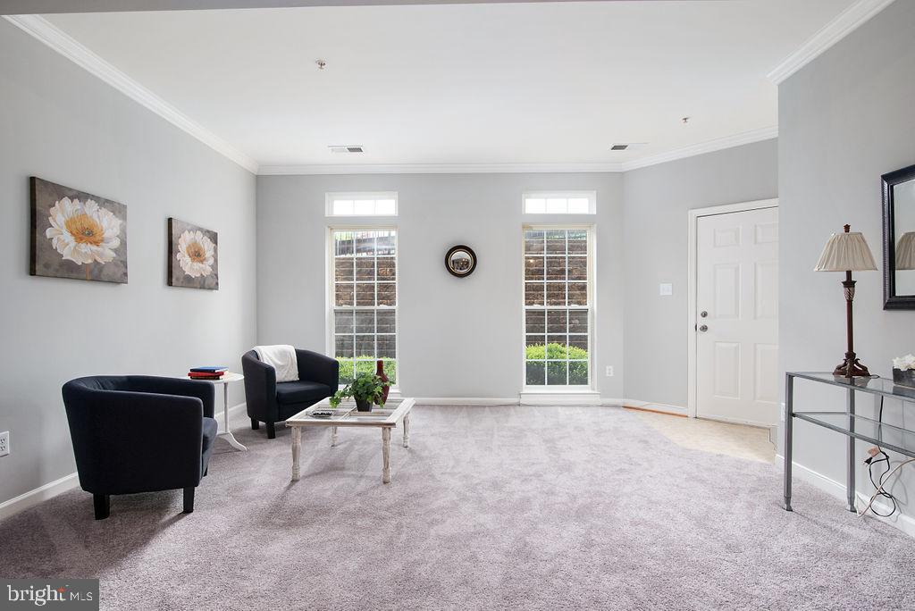 POTOMAC CLUB - Residential