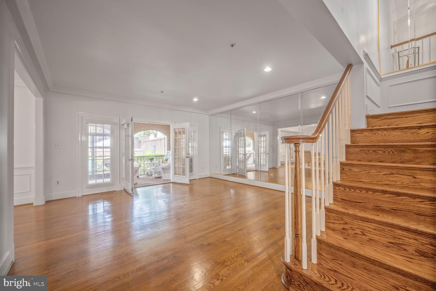 AVENEL - Residential