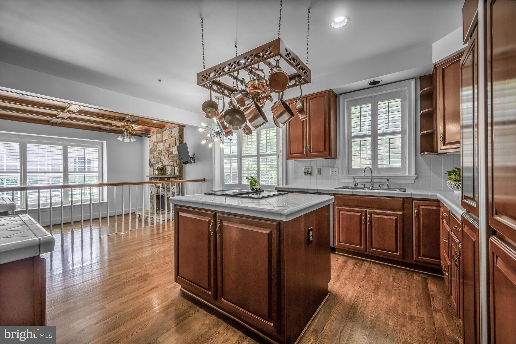 AVENEL - Residential