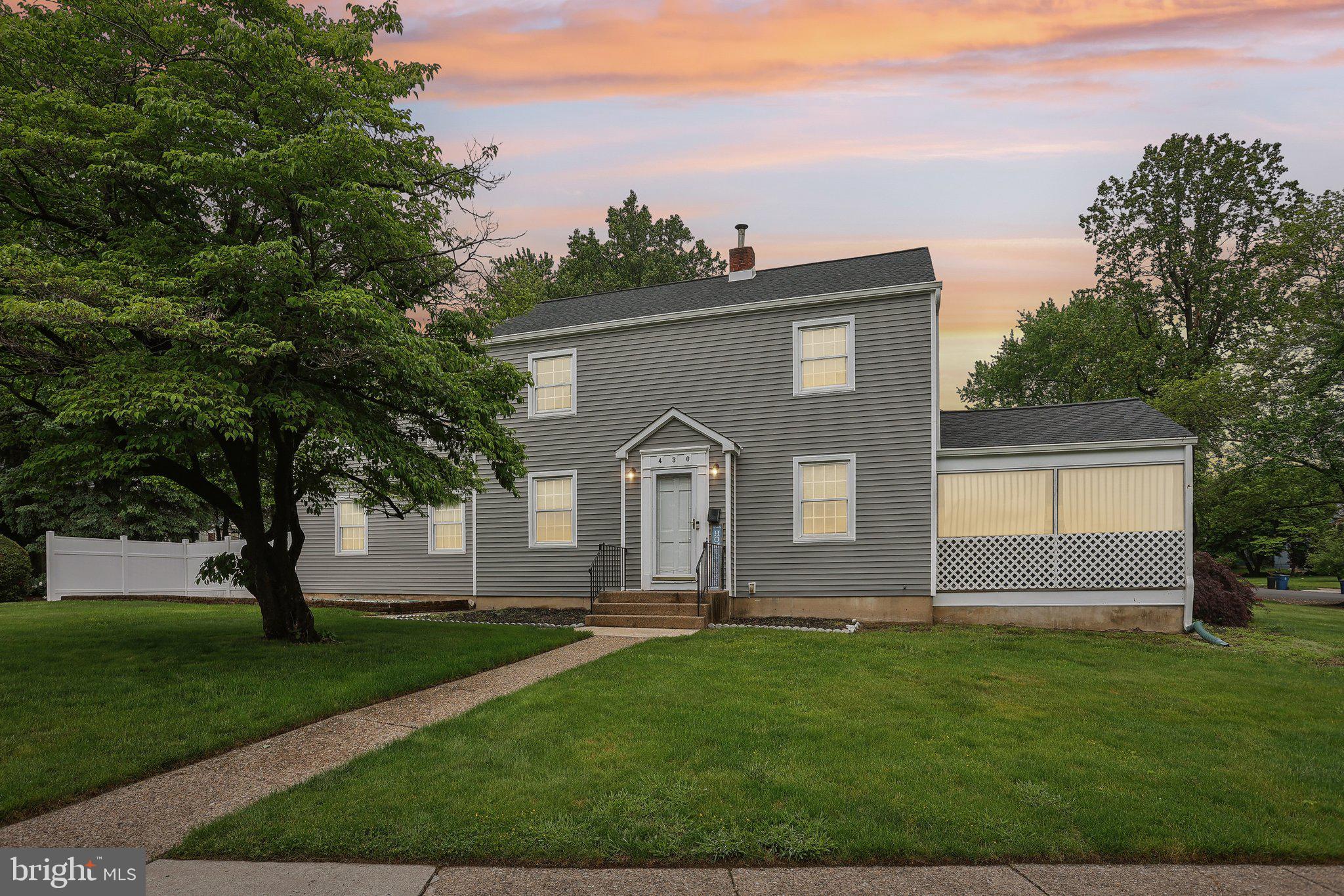 430 W PALMER STREET