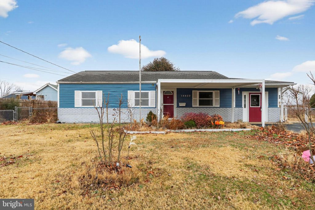 Photo of 14423 Lamar Road, WOODBRIDGE, VA 22191 (MLS # VAPW2110760)