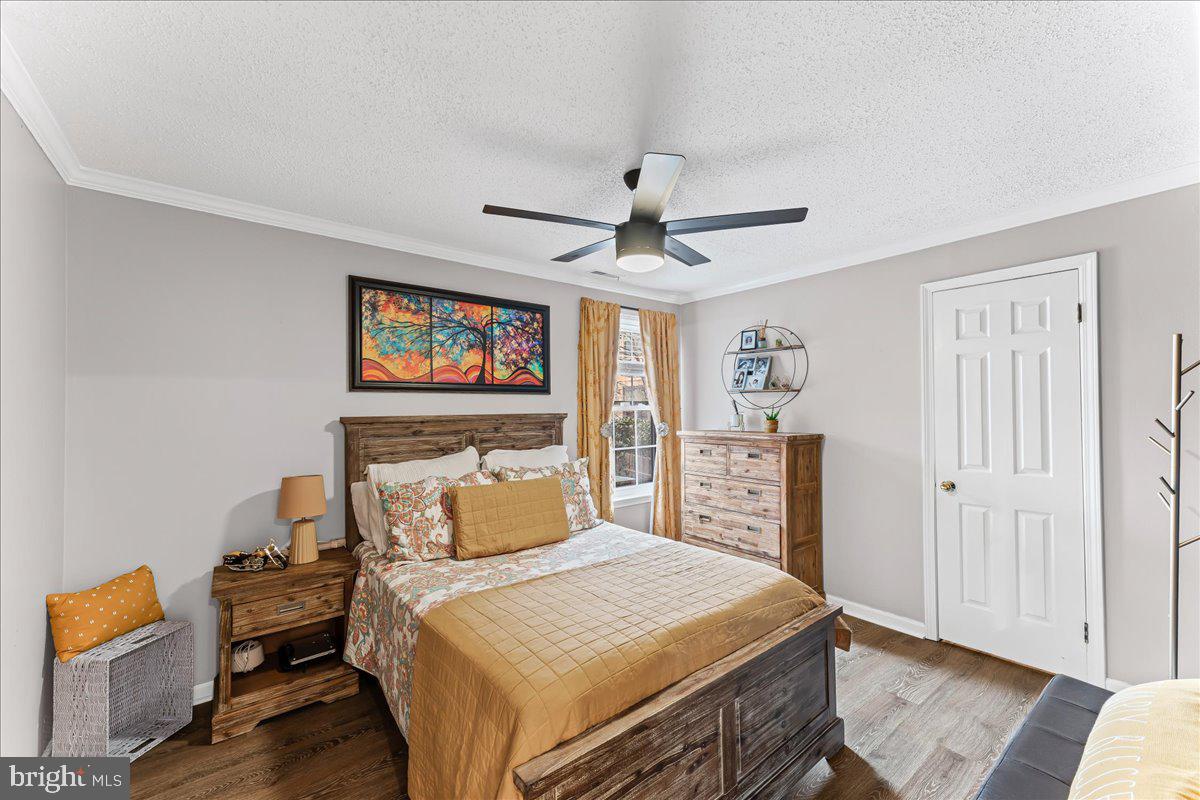 CHESTERBROOK - Residential