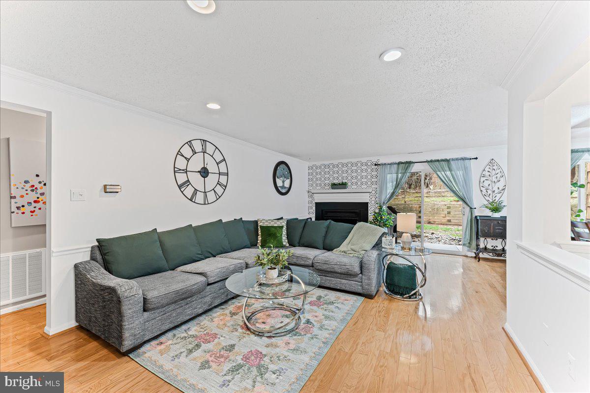 CHESTERBROOK - Residential