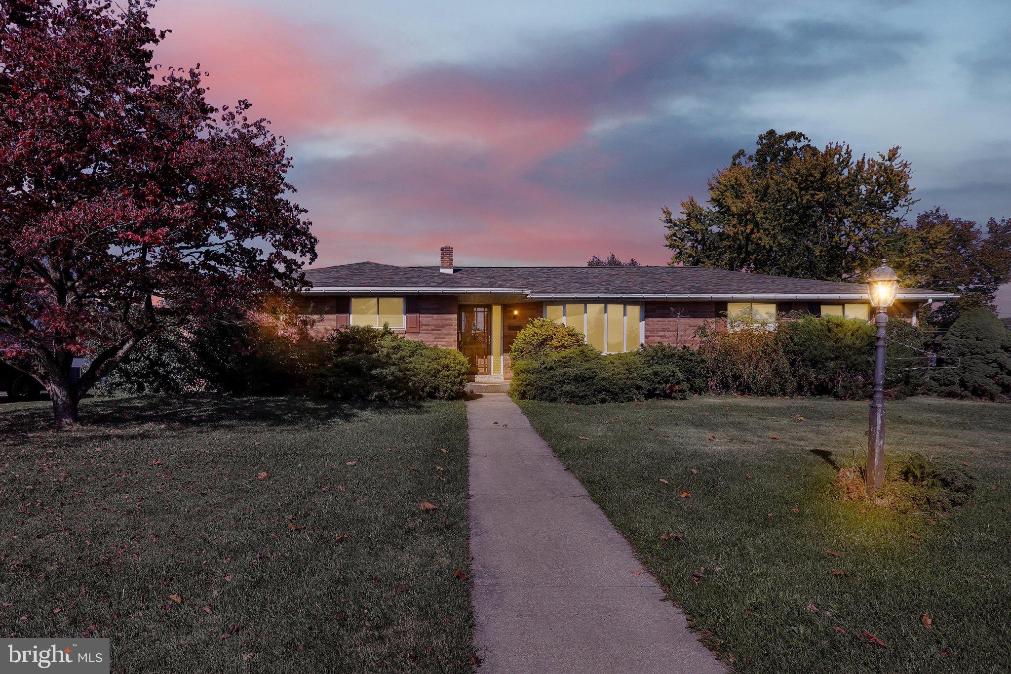 135 FAIRVIEW DRIVE