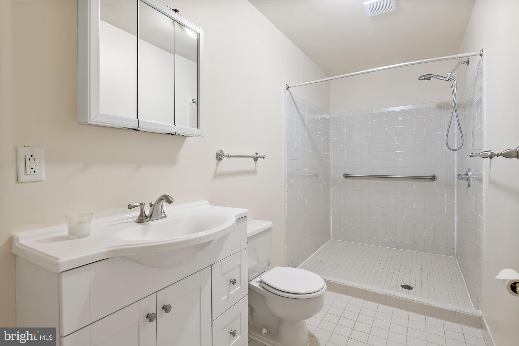 KINGSPORT - Residential