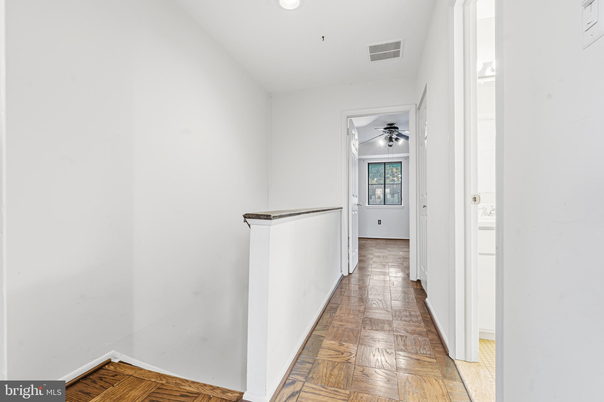 STONEOAKS - Residential