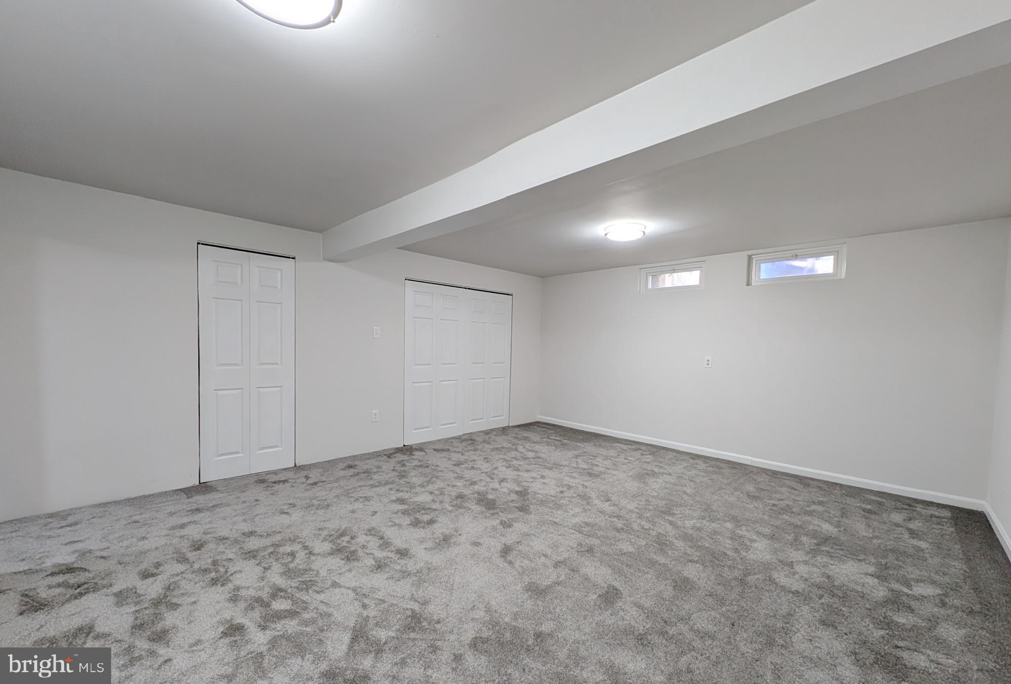 ROBIN MEADOWS - Residential