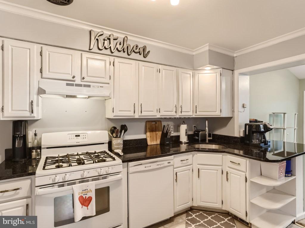 LINOVER HEIGHTS - Residential