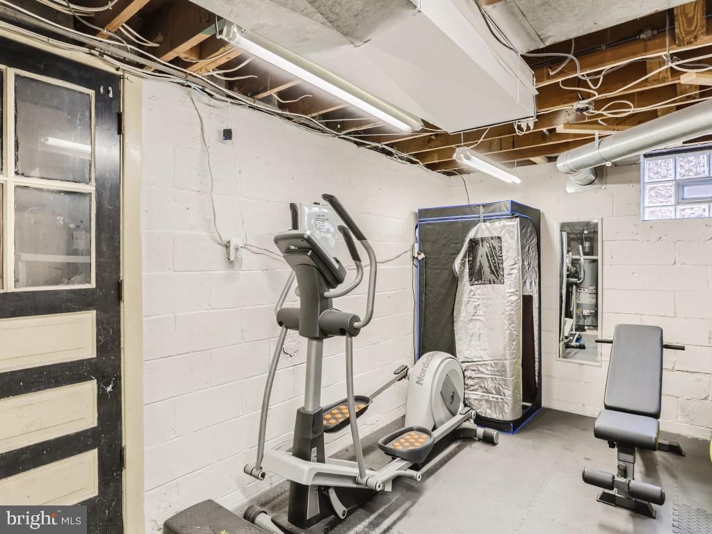 LINOVER HEIGHTS - Residential