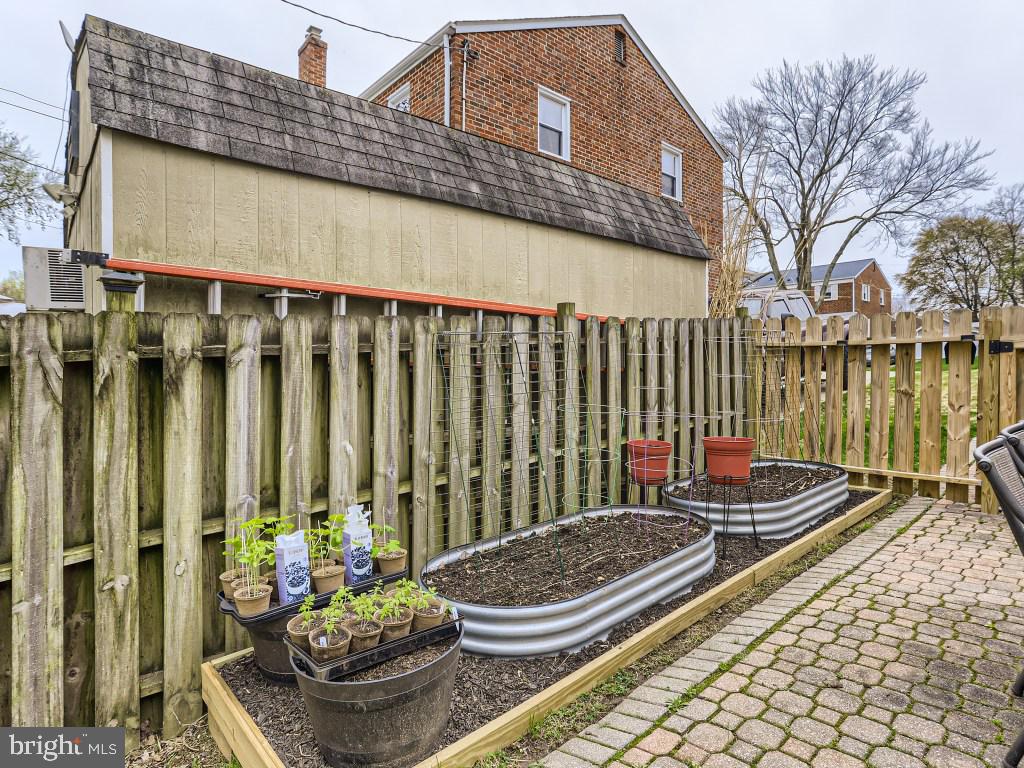 LINOVER HEIGHTS - Residential