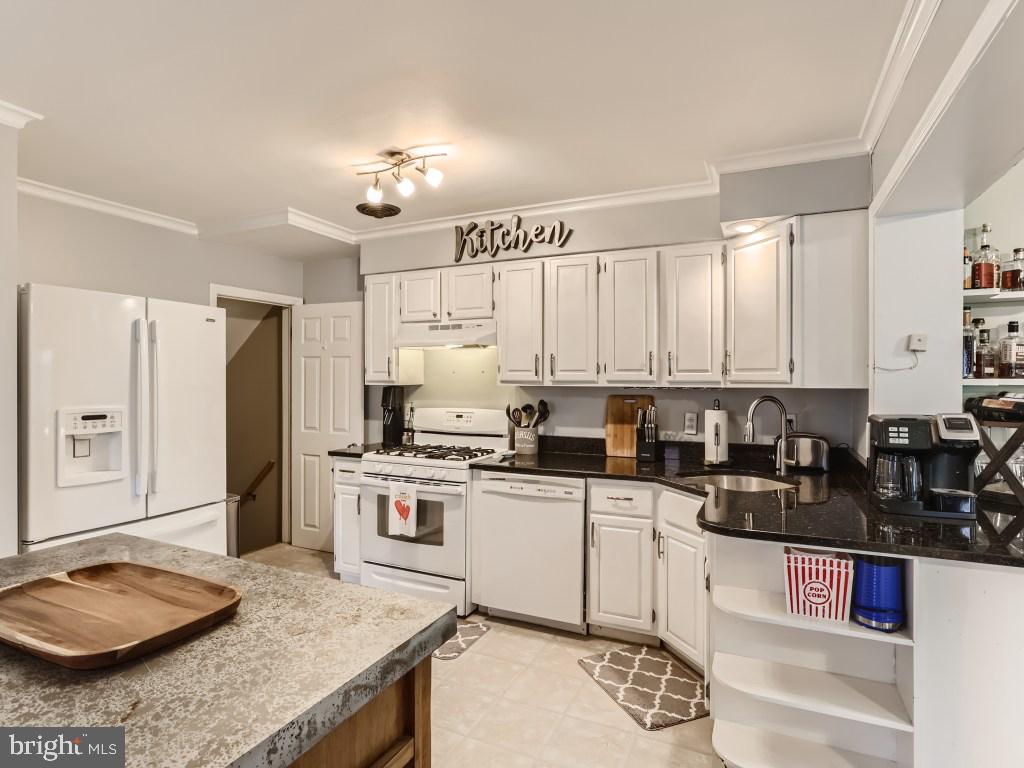 LINOVER HEIGHTS - Residential