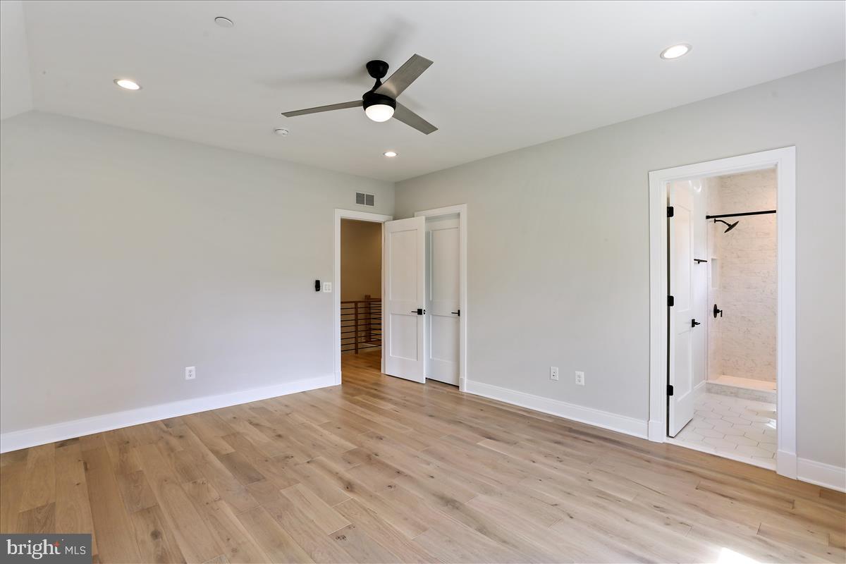 OAKWOOD KNOLLS - Residential