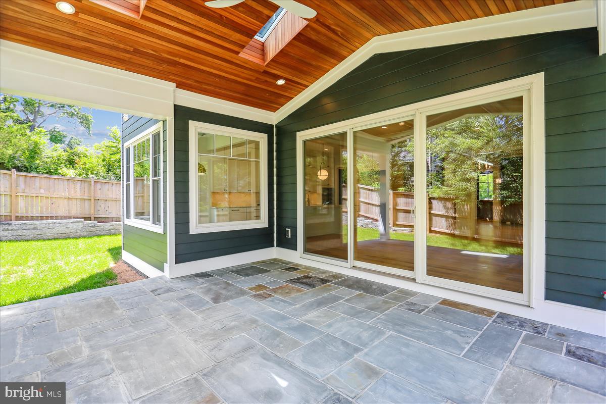 OAKWOOD KNOLLS - Residential