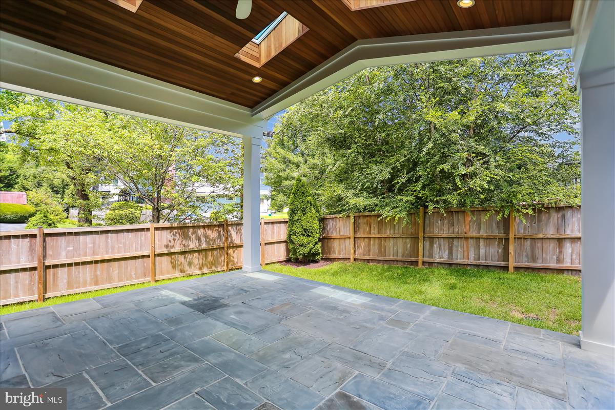 OAKWOOD KNOLLS - Residential
