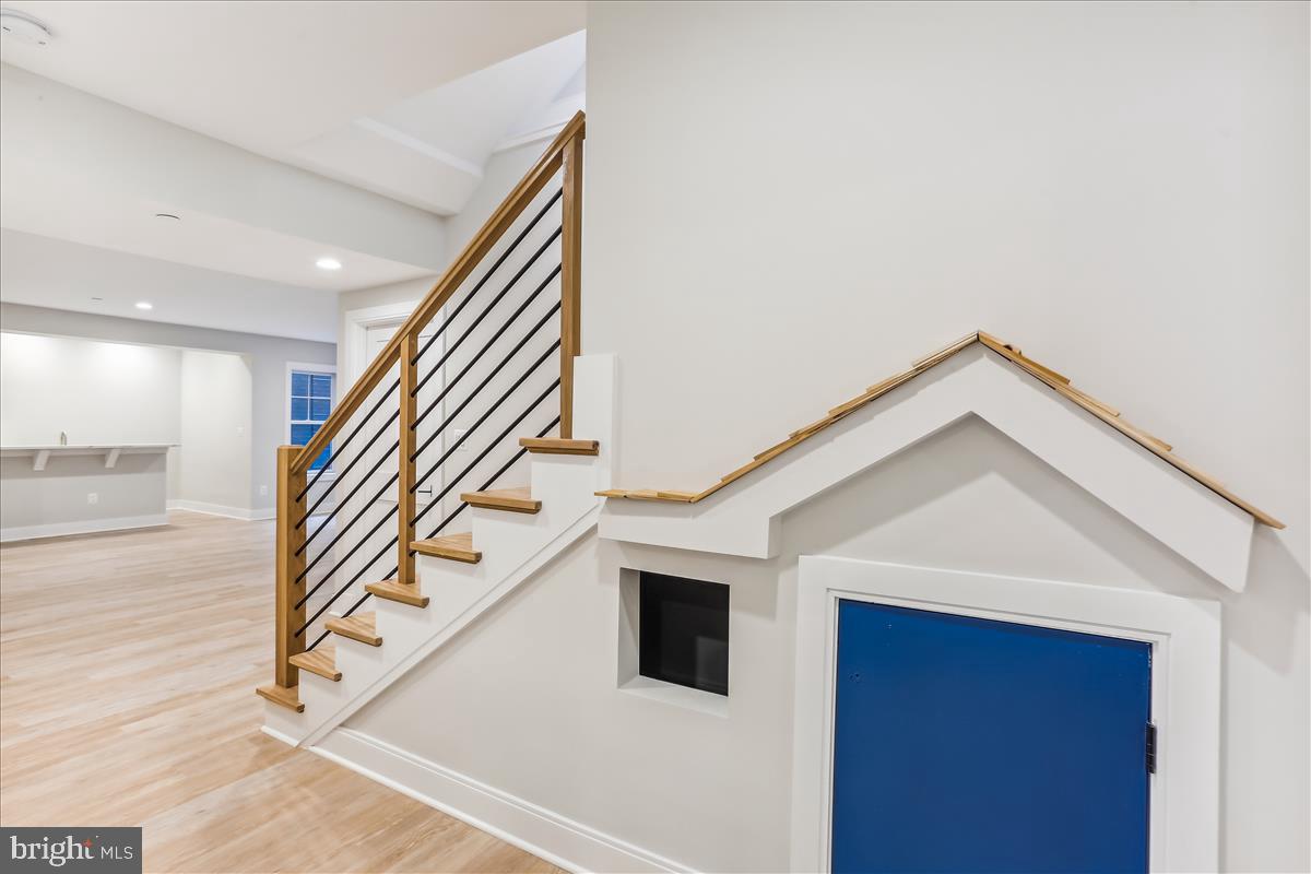 OAKWOOD KNOLLS - Residential