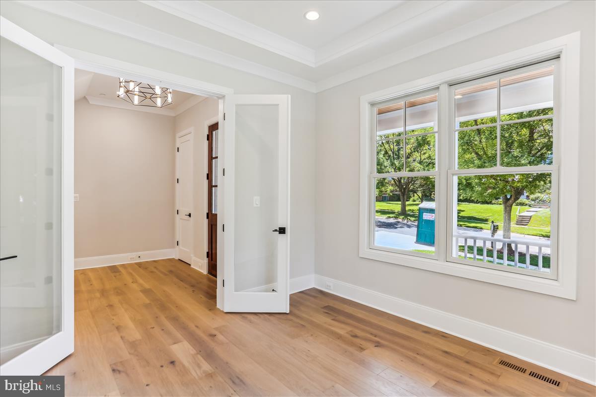 OAKWOOD KNOLLS - Residential
