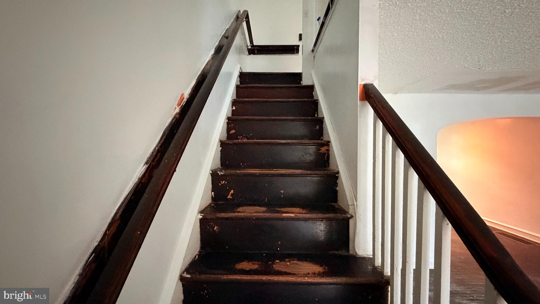 CRESCENTVILLE - Residential