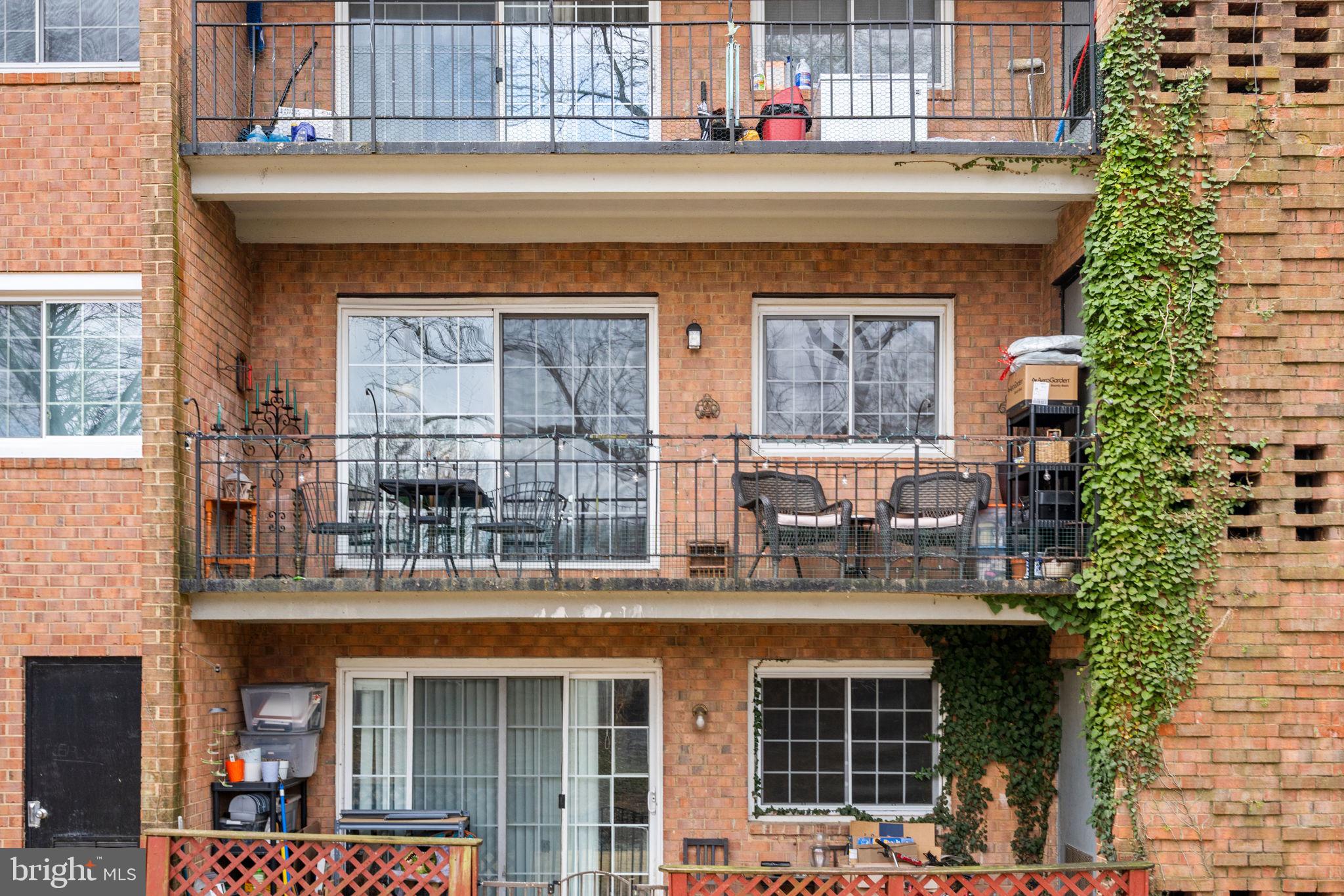 WARRENTON GARDENS - Residential