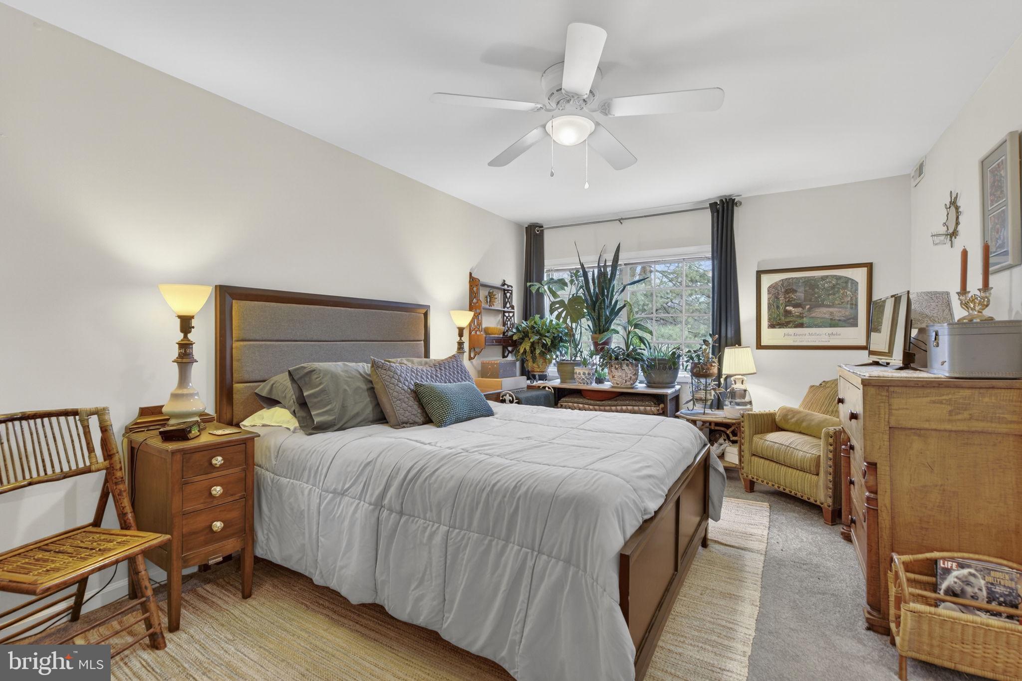 WARRENTON GARDENS - Residential