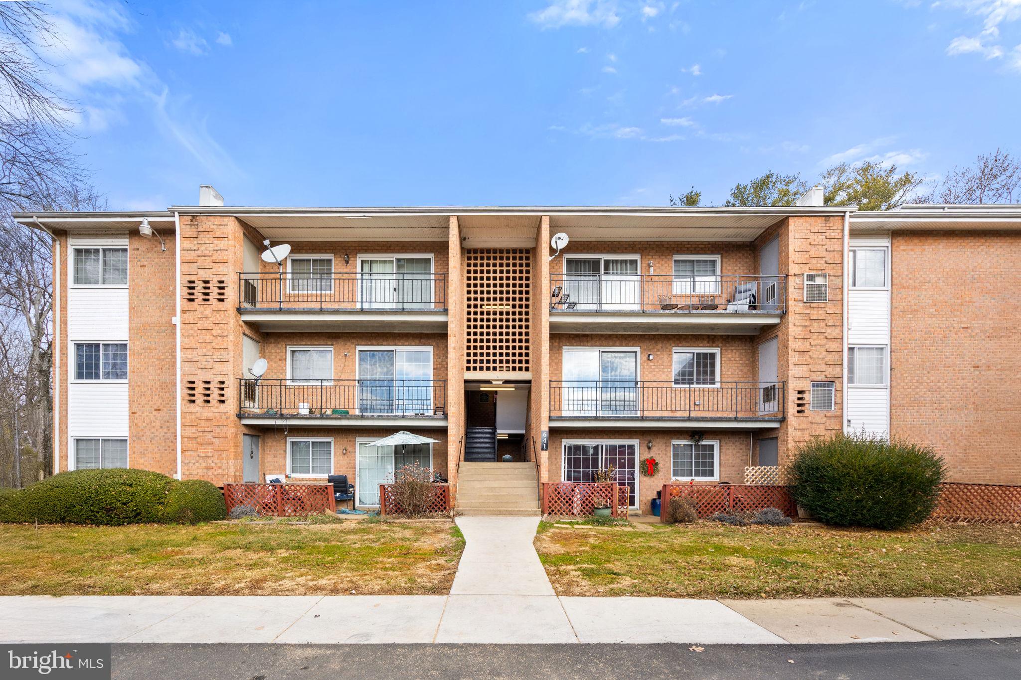 WARRENTON GARDENS - Residential