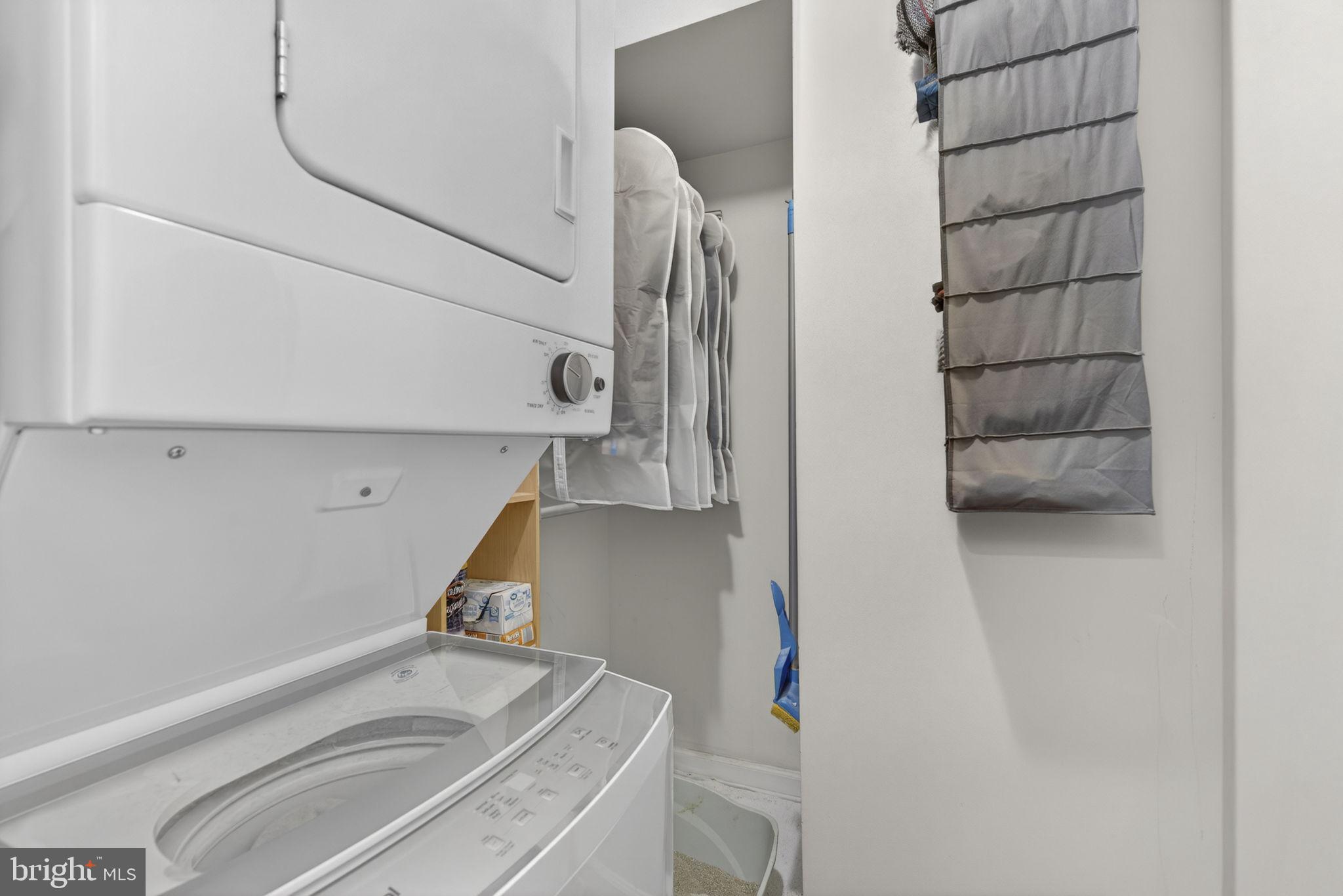 WARRENTON GARDENS - Residential