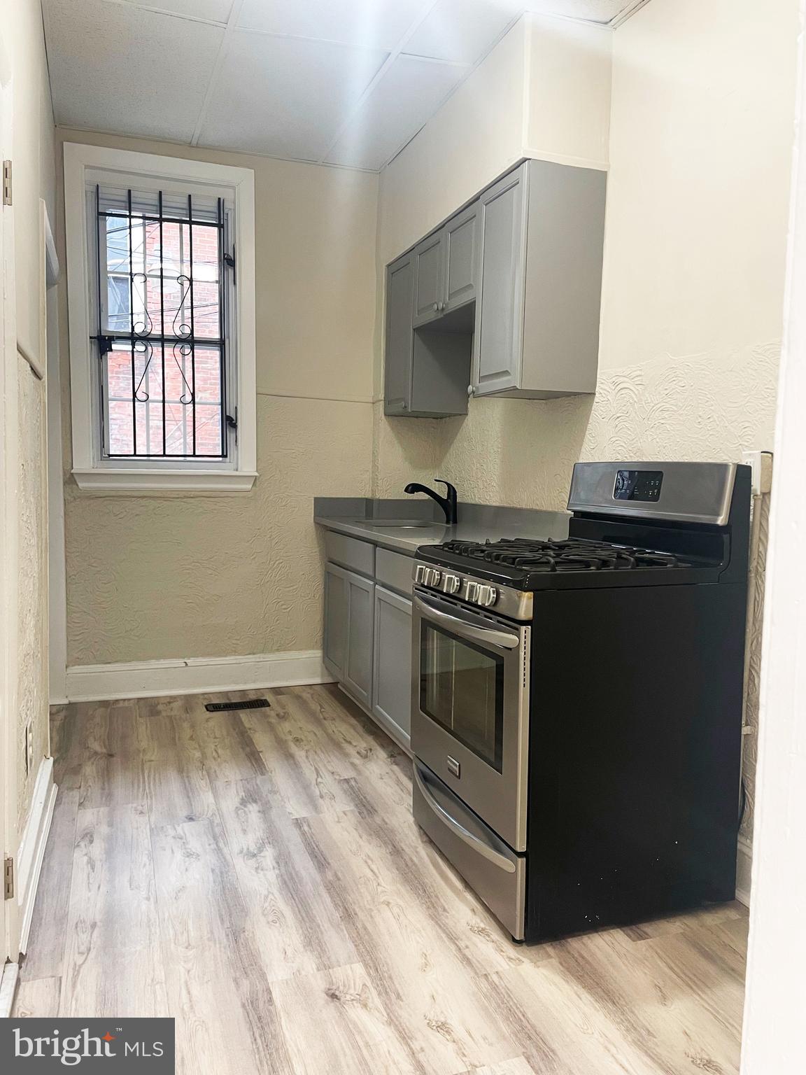 3259 POTTER STREET 1ST FL