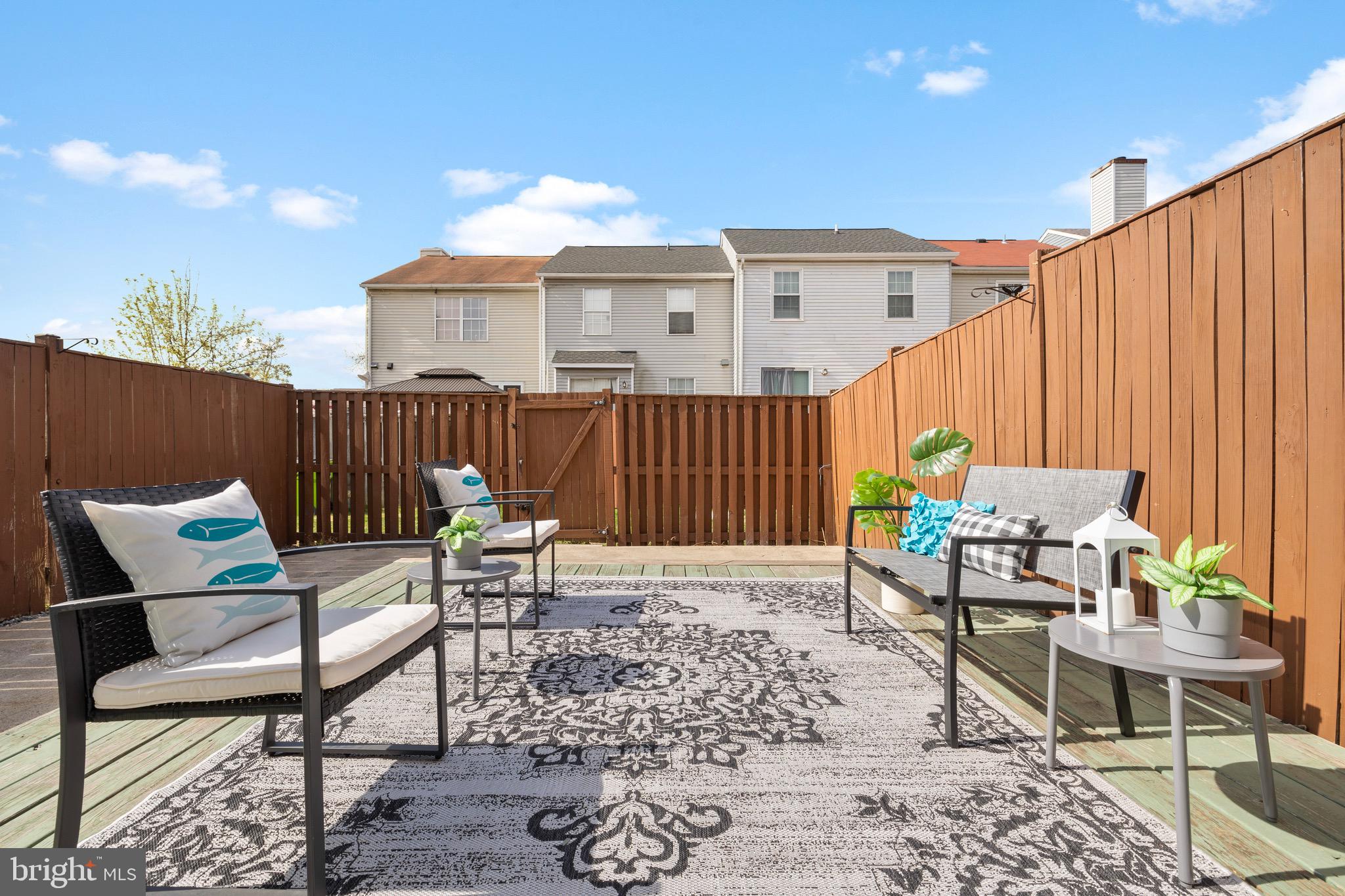 WILLIAMSTOWN - Residential