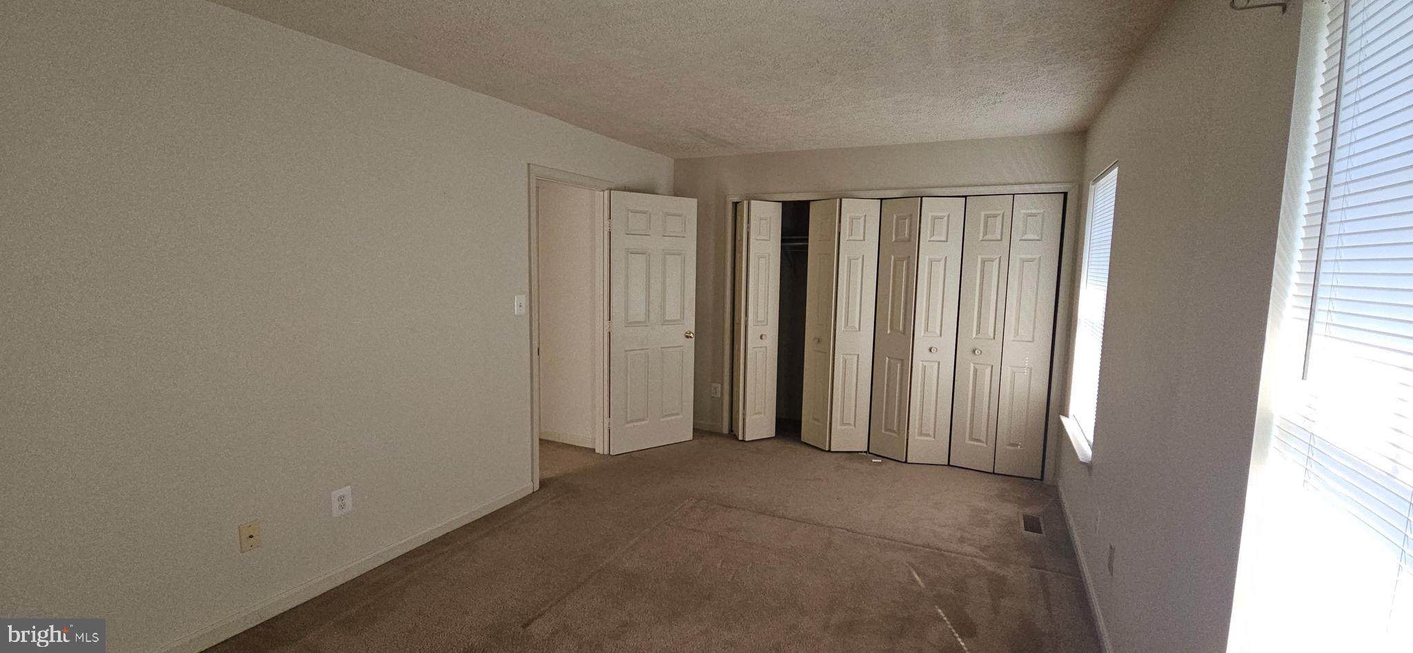 GEORGETOWNE COURT - Residential Lease