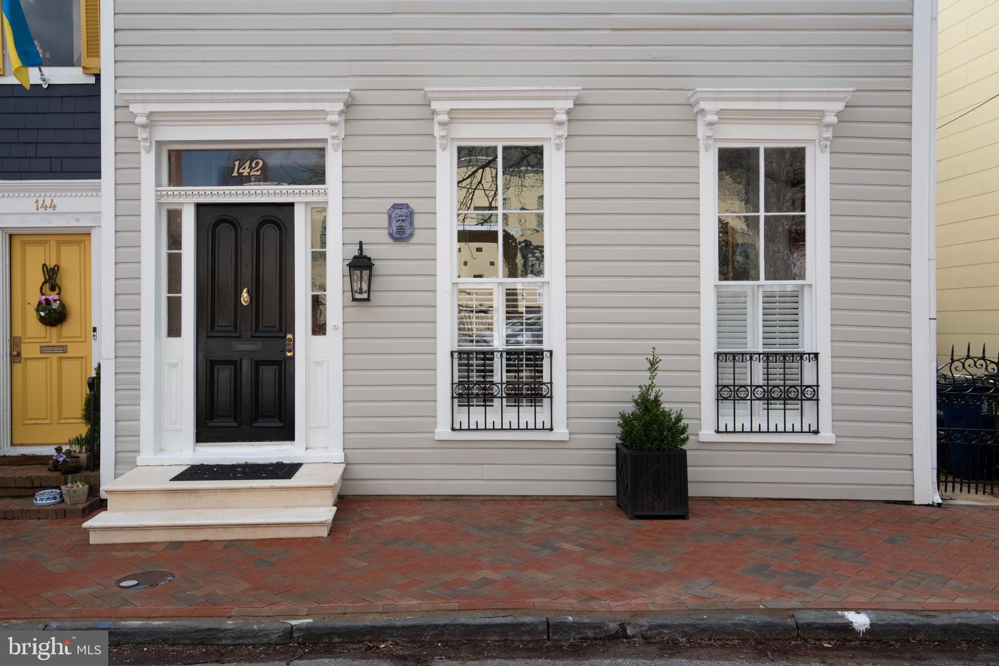 HISTORIC DISTRICT - Residential