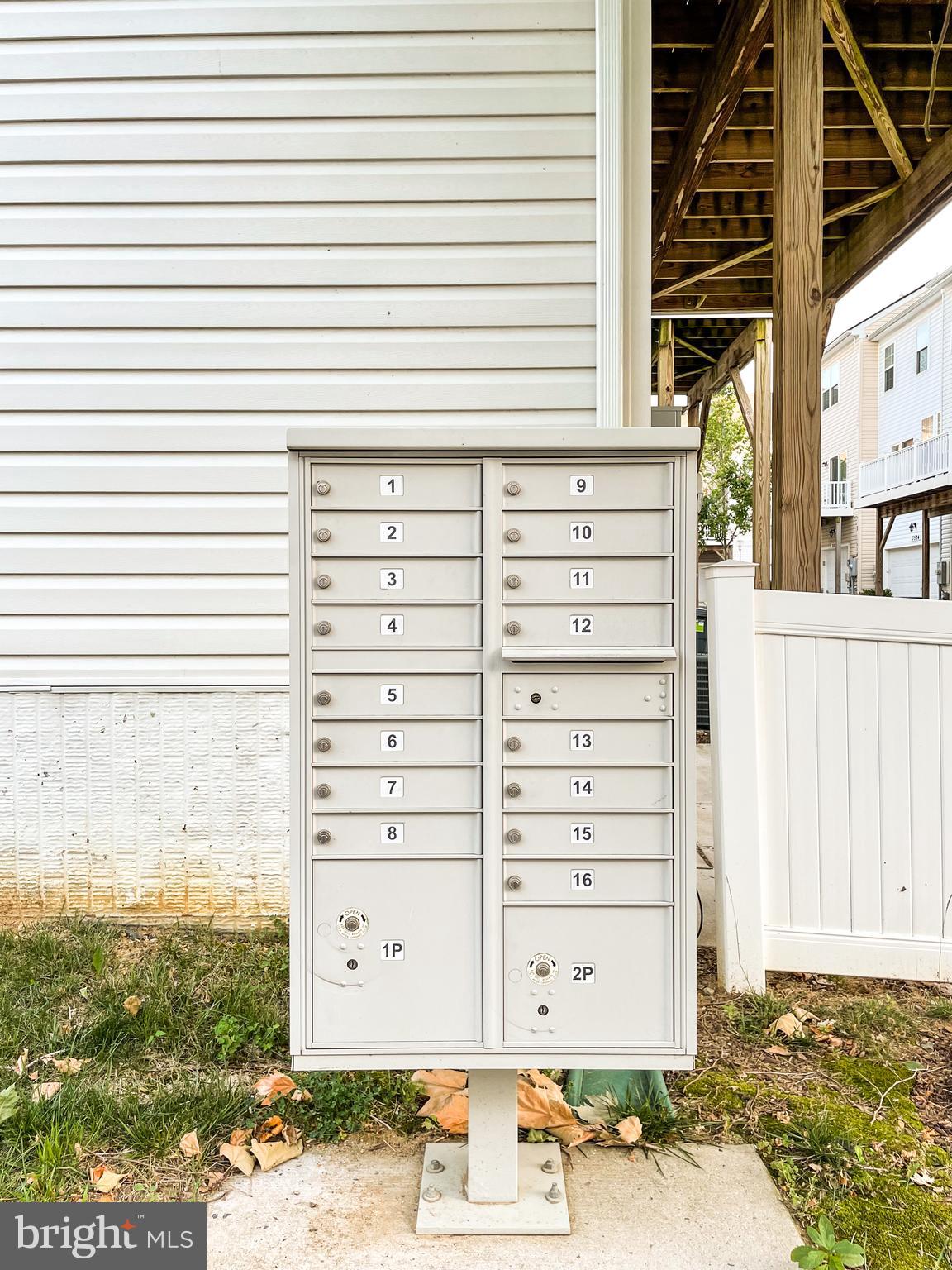 WOODLAKE TOWNS CODM - Residential Lease