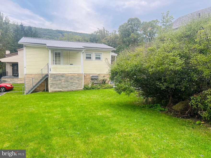 Come and check out this fantastic home  located just minutes from shopping plazas and restaurants in Lavale  Maryland! This home includes a private driveway,  yard, 1 Bathroom, 2 bedrooms upstairs with a finished room in the basement used as a 3rd bedroom.
Come check this home out to see if this is exactly what you and your family have been looking for!