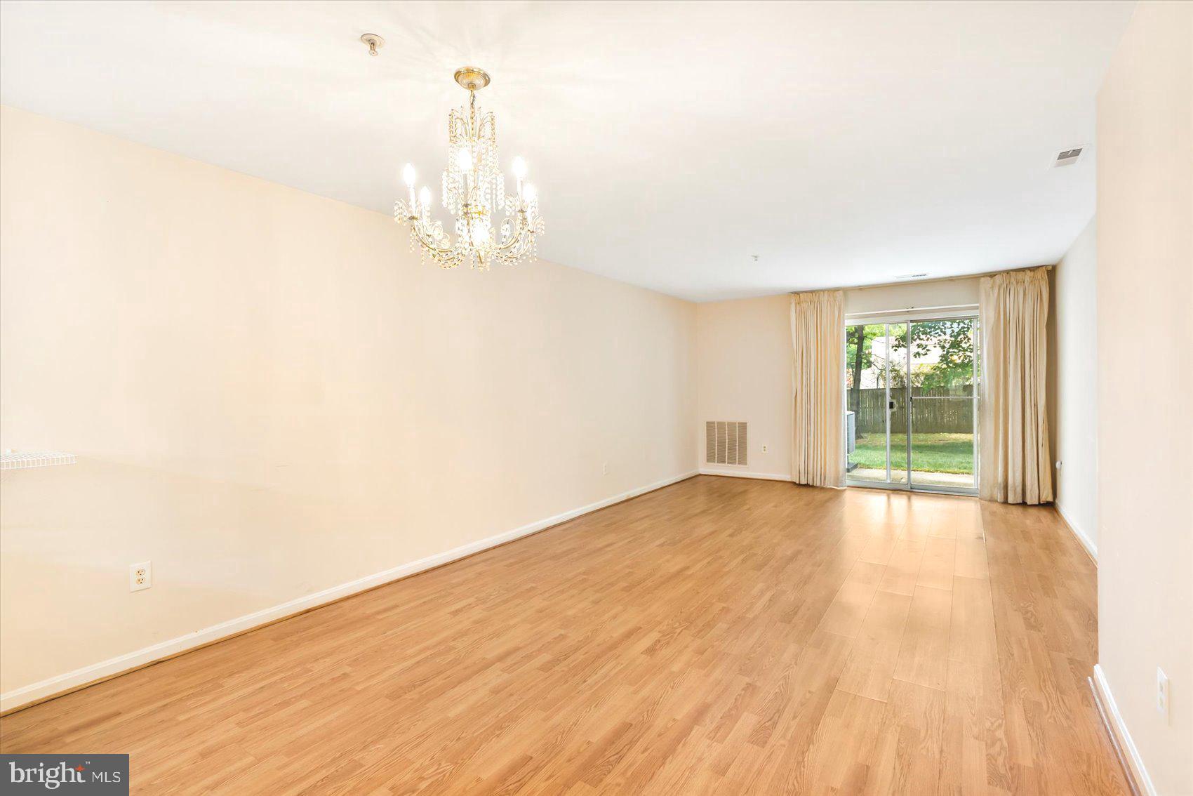 CHERRY VIEW PARK - Residential