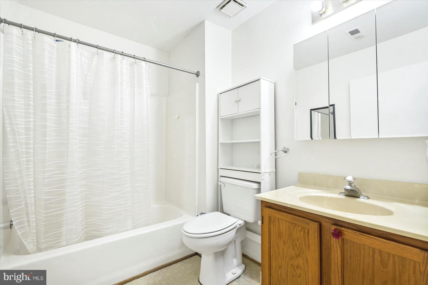 CHERRY VIEW PARK - Residential