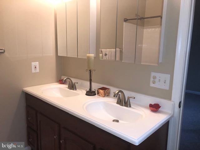 FOREST PARK - Residential Lease