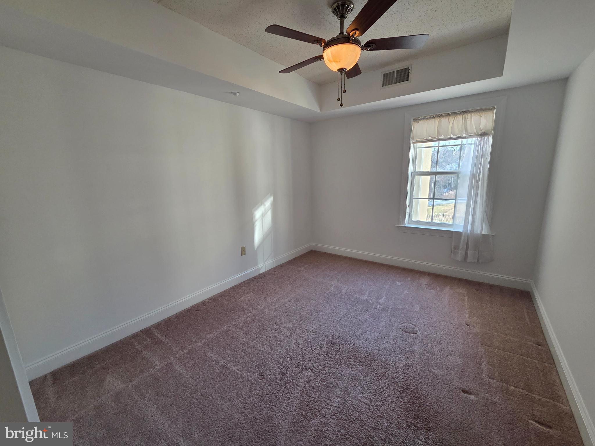 WINDSOR AT GLEN MI - Residential Lease