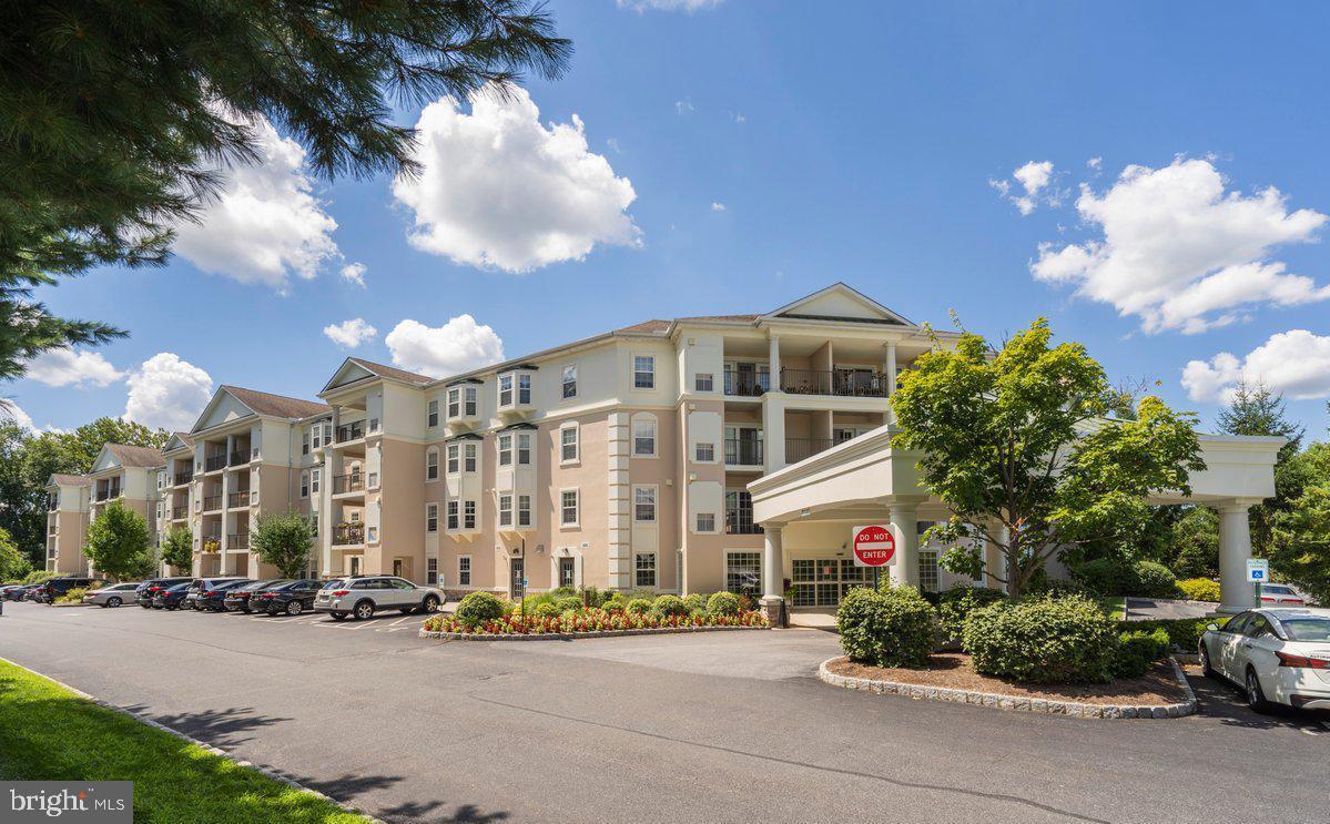 WINDSOR AT GLEN MI - Residential Lease