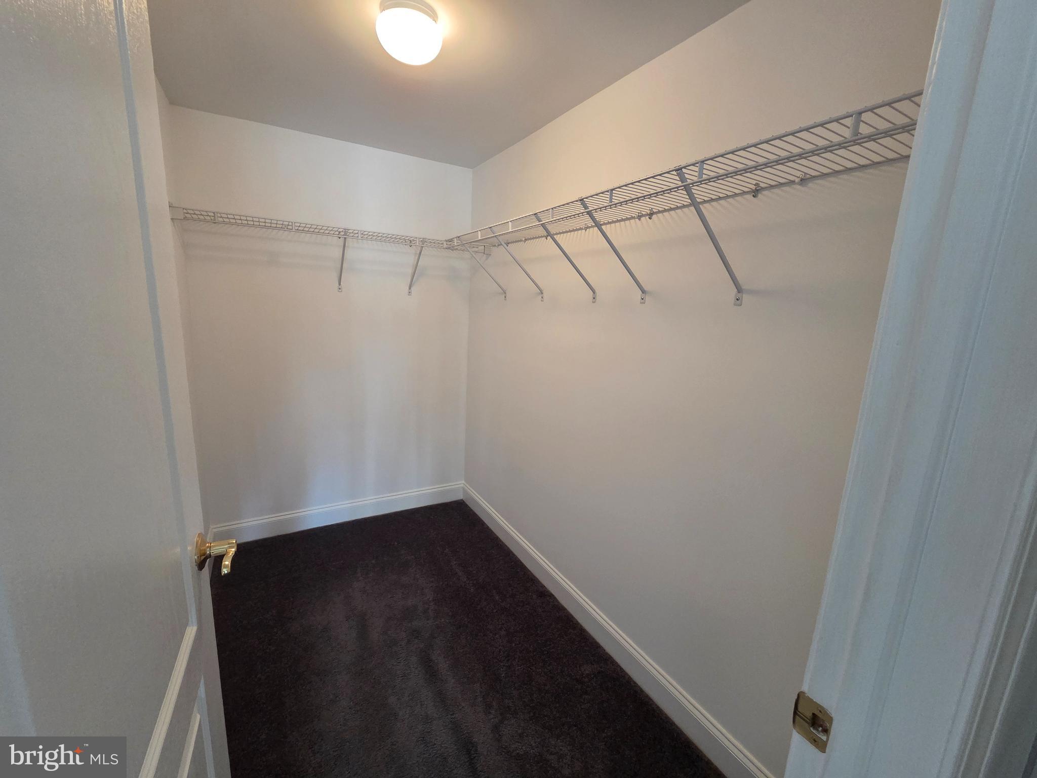 WINDSOR AT GLEN MI - Residential Lease