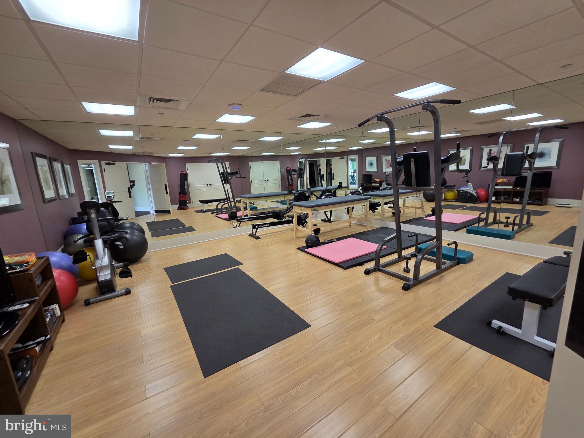 WINDSOR AT GLEN MI - Residential Lease