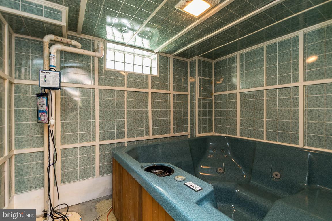 DEBAUGH FARMS - Residential