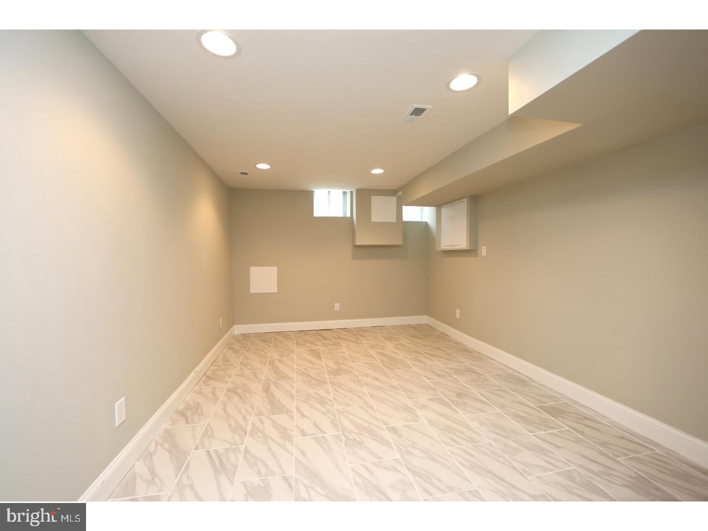 EAST PASSYUNK CROSSING - Residential