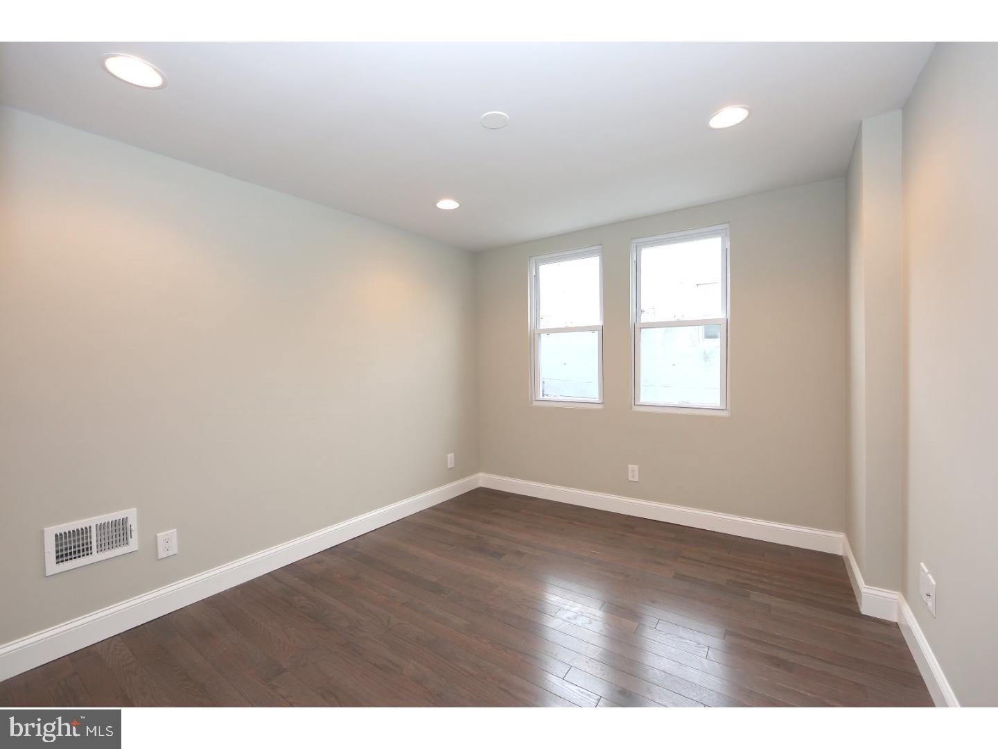 EAST PASSYUNK CROSSING - Residential