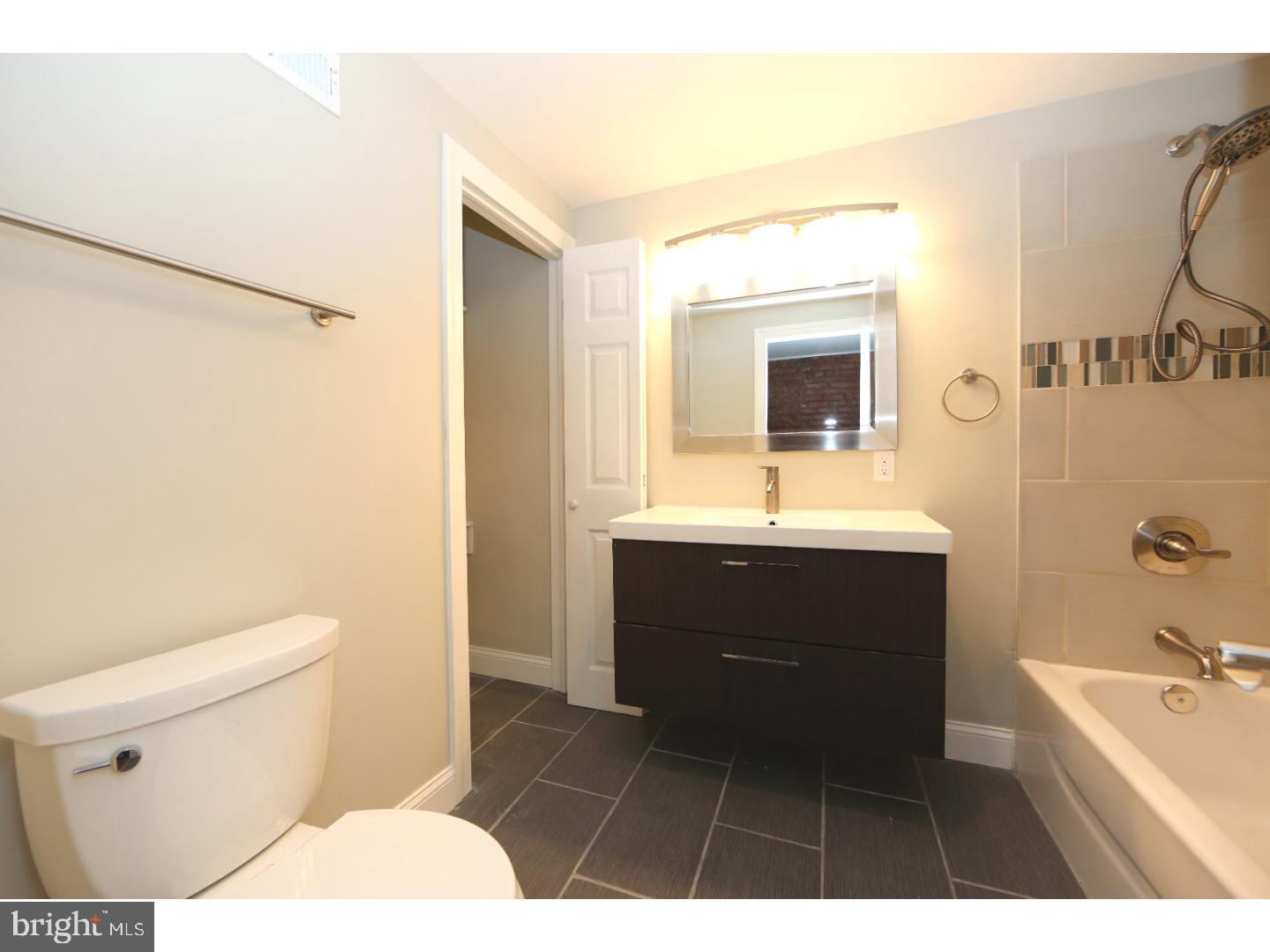 EAST PASSYUNK CROSSING - Residential