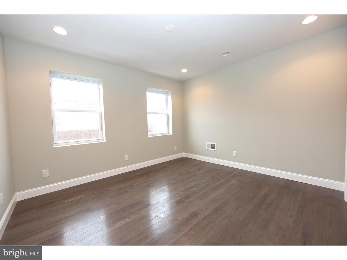 EAST PASSYUNK CROSSING - Residential
