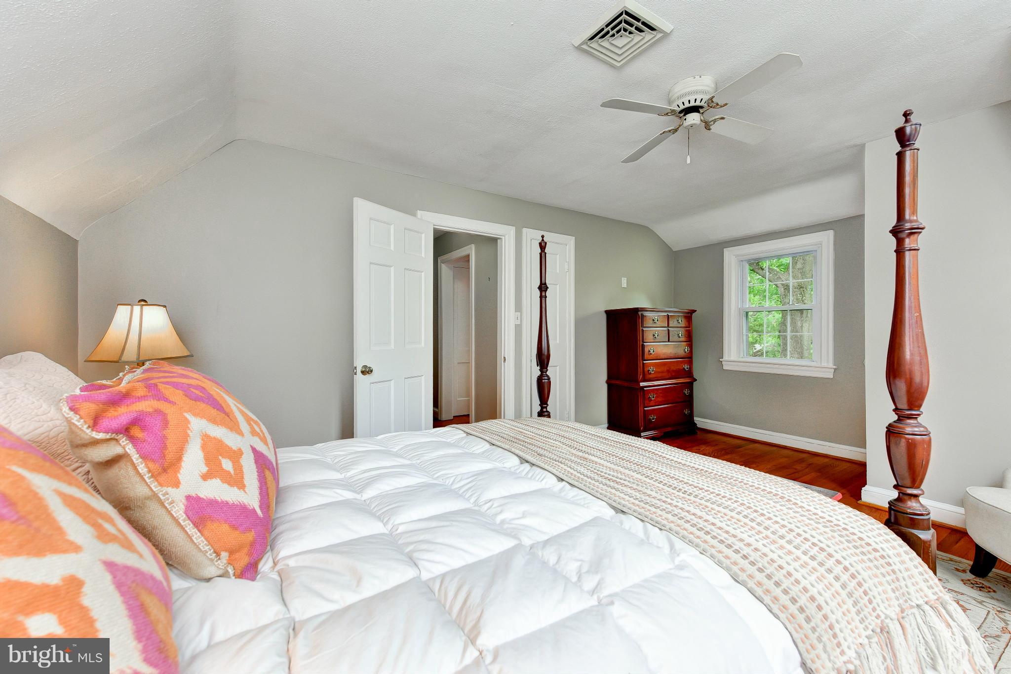 BRADDOCK HEIGHTS - Residential