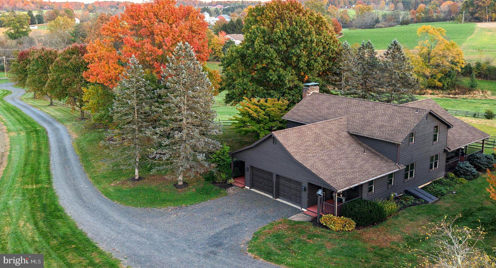 1044 CREAMERY ROAD
