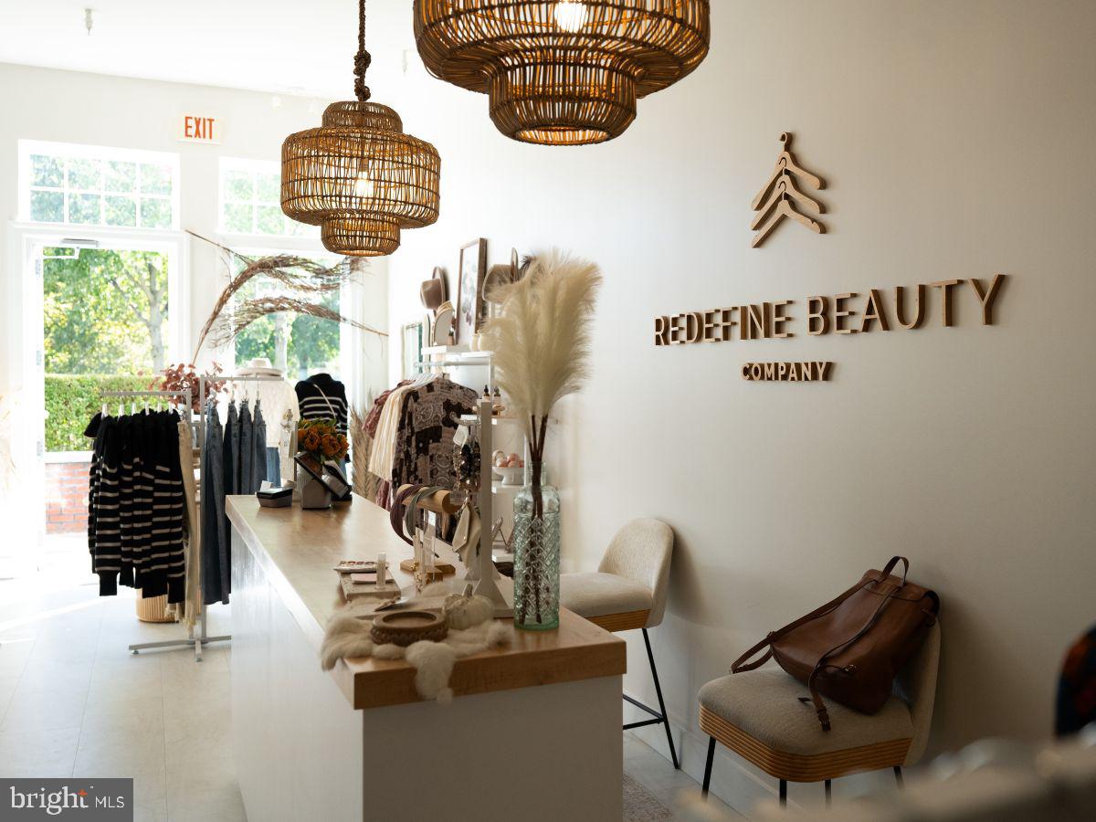 FLORIN HILL - Residential