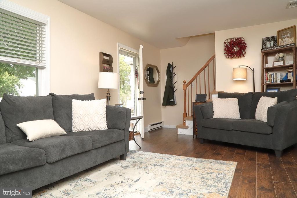 Photo of 935 DRIVER AVE, LANDISVILLE, PA 17538 (MLS # PALA2039304)