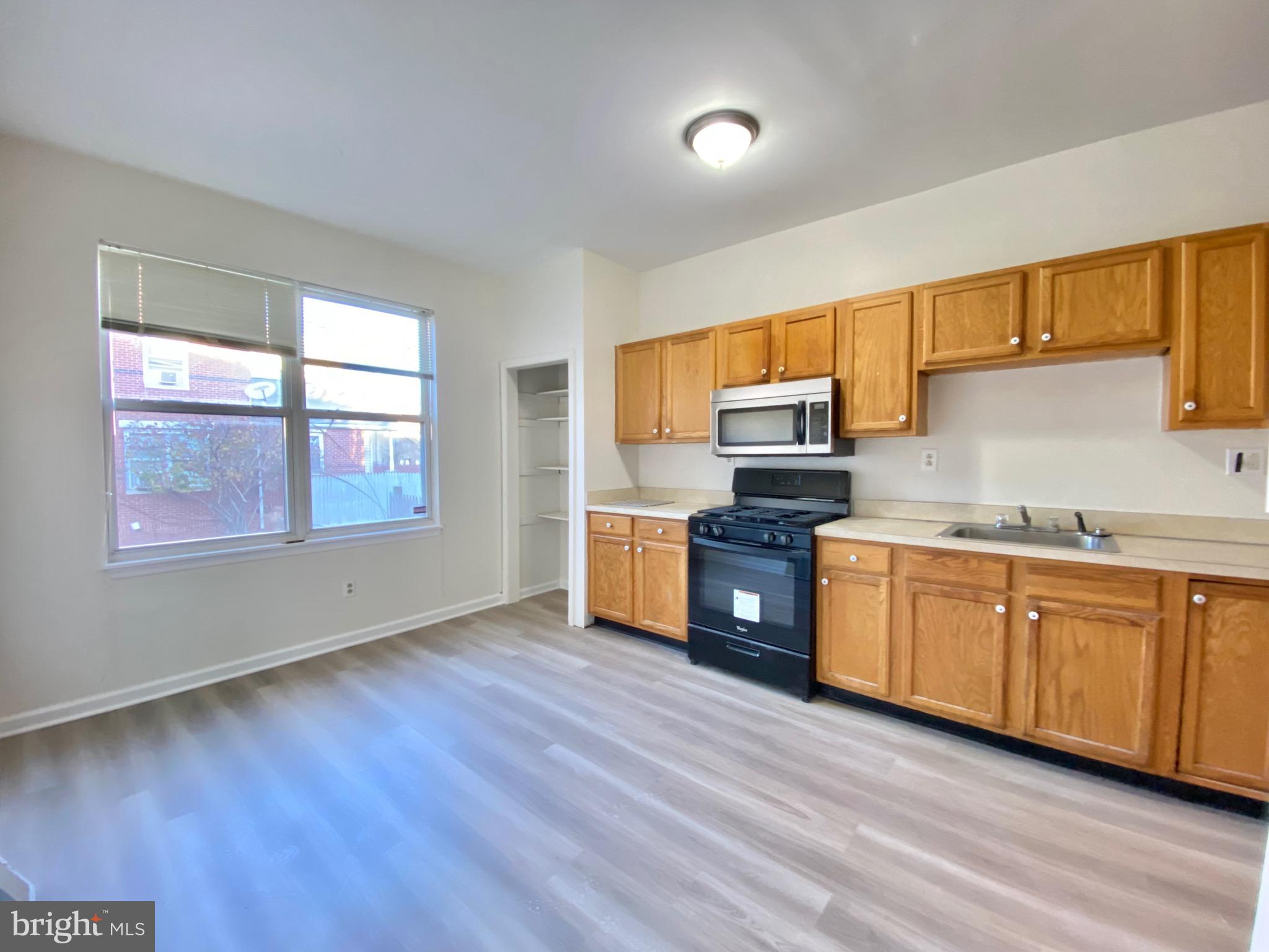 TEMPLE UNIVERSITY - Residential Lease